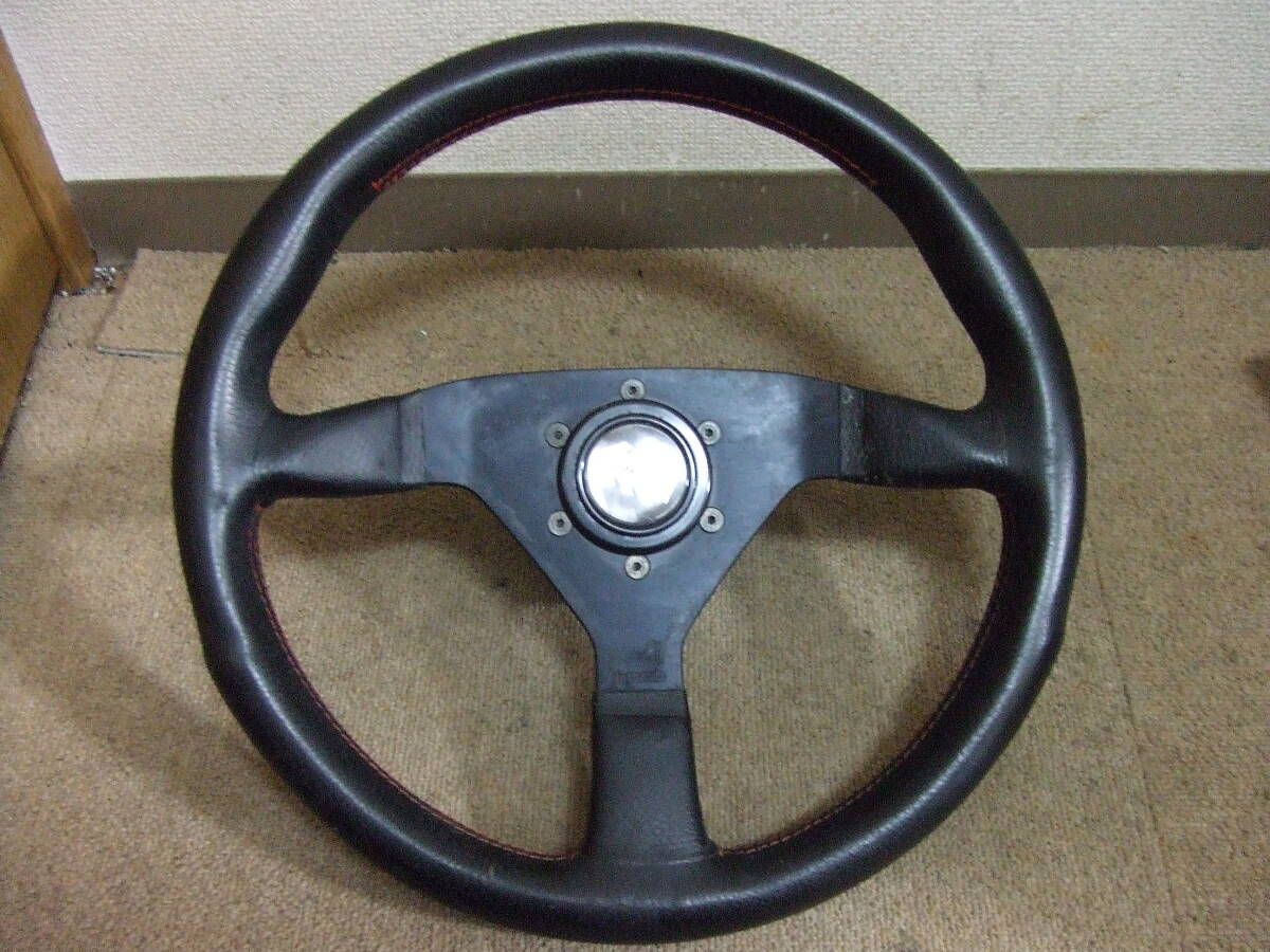 U509 momo モモ ステアリング ハンドル TYP V35 KBA 70068 10-89 ボス ホーンボタン momo CORSE made in italy 中古　現状