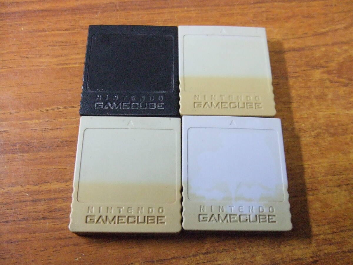 U536 GC ゲームキューブ メモリーカード DOL-014/DOL-008 まとめて ４個/４枚 セット まとめ 純正　任天堂 Nintendo　中古 未確認