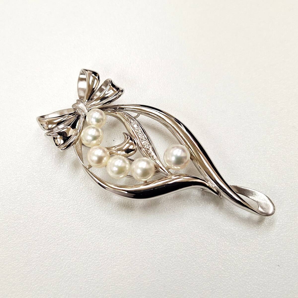 ◆　（美品）K14WG　ブローチ　◆