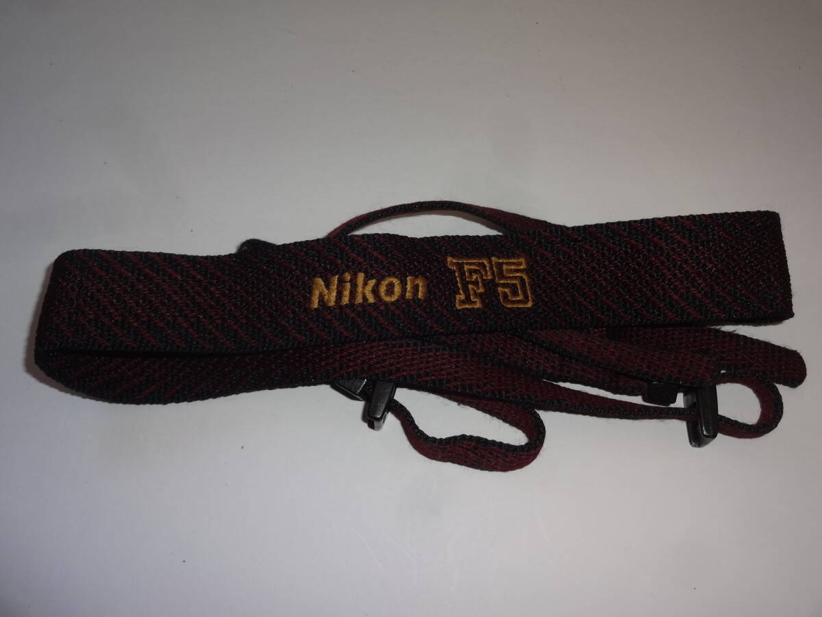 Nikon F5 純正 ストラップ 7585【送料無料】
