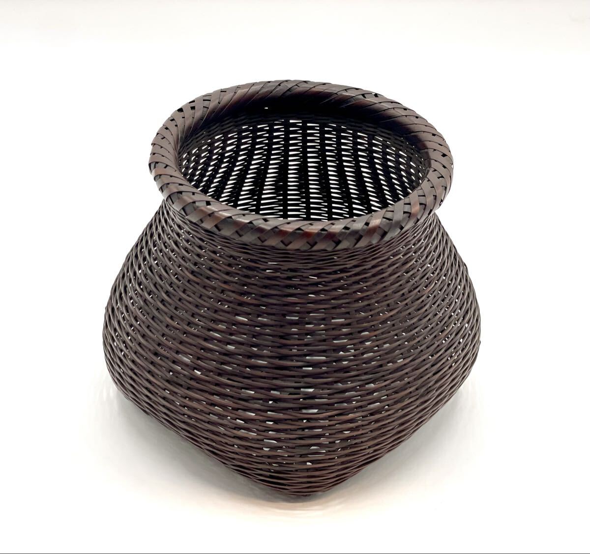 宗竹作 竹籠 籠 籠花入 竹編 魚籠花入 在明 花入 花籠 花器 茶道具 華道具 竹細工 古民具 インテリア■兵庫県姫路市から d1 26-675