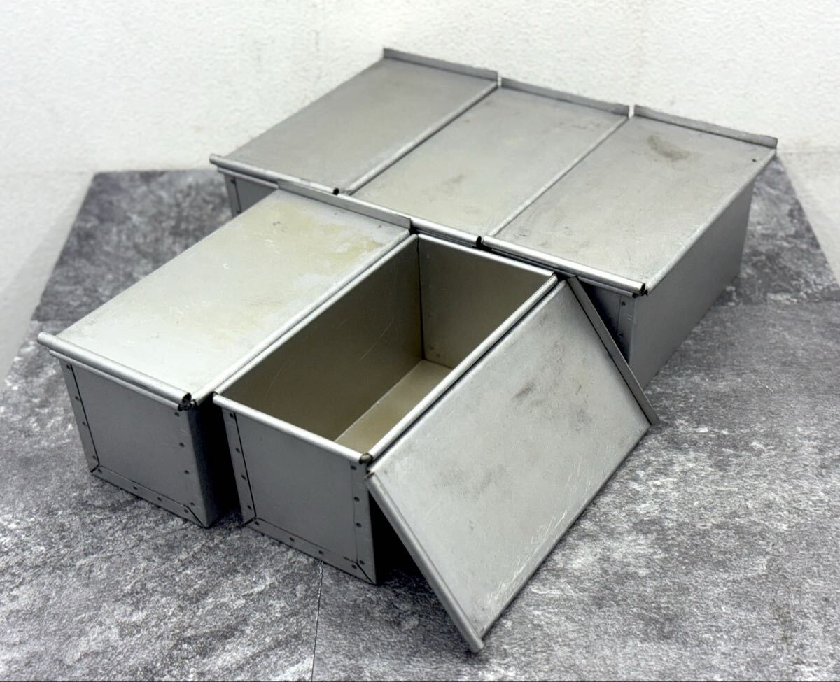 在庫多数あり■製パン用品 食パン型 1斤 ？ 1.5斤 ？蓋付 5個セット 業務用 厨房機器 パン 製菓 食パン ■兵庫県姫路市から 25-4950