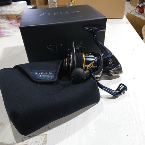 【中古美品】シマノ　20ステラ　SW　20000PG　スピニングリール