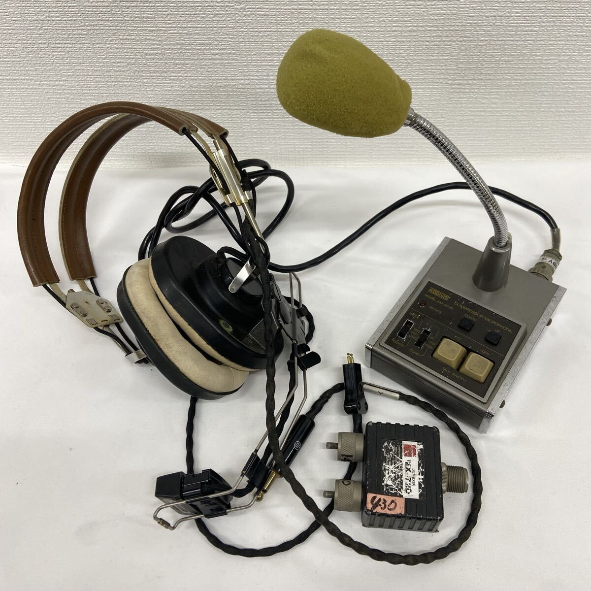 アマチュア無線機アクセサリー 3点 アドニス ADONIS AM-5C3G / DIAMOND MX-720 Duplexer / ヘッドホン JHB-7 JMT-522A/U 製造不明 現状品
