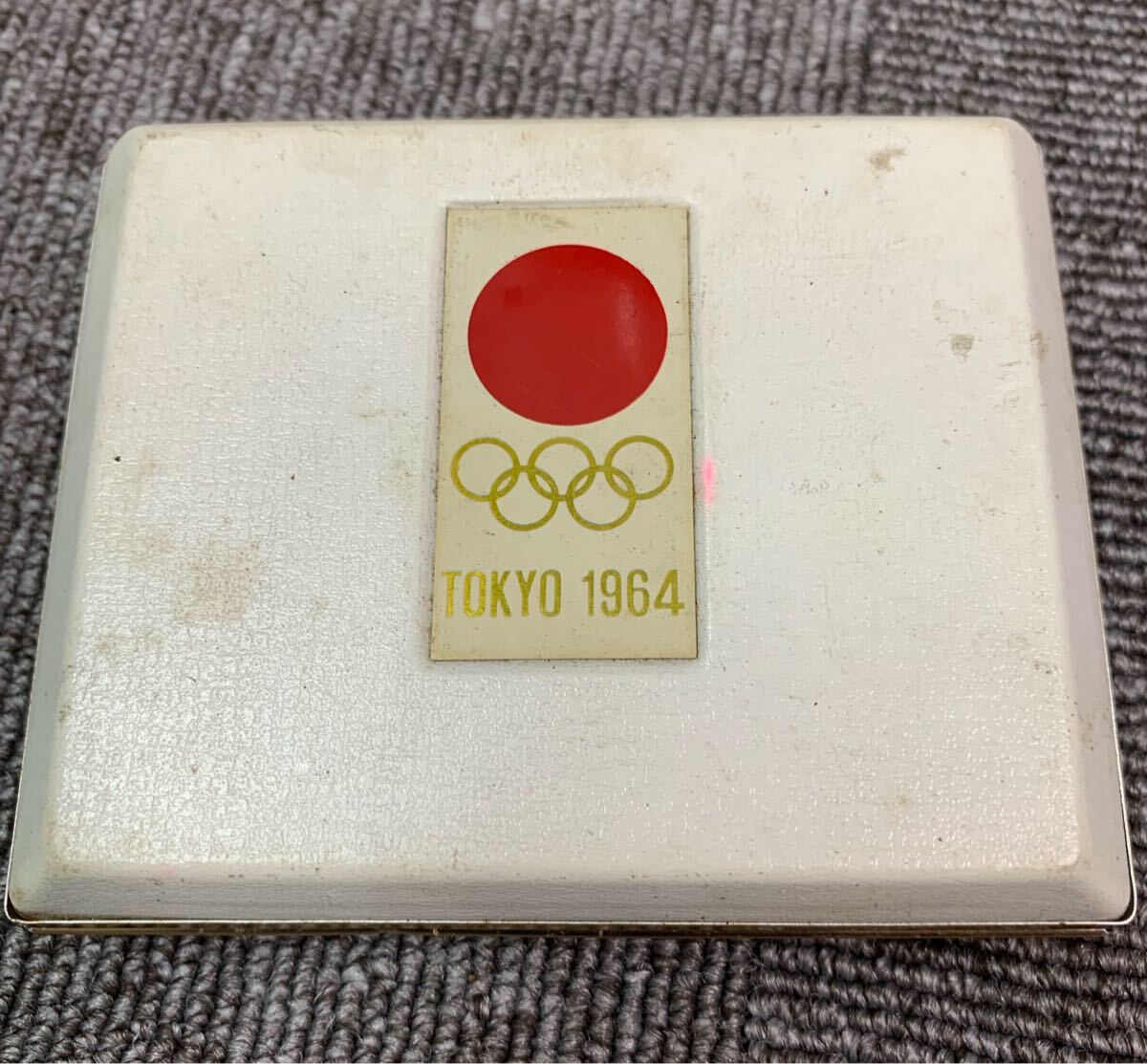 1円スタート 20945 記念メダル 東京オリンピック1964 記念硬貨 東京オリンピック記念メダル ケース入り 記念コイン　コレクション