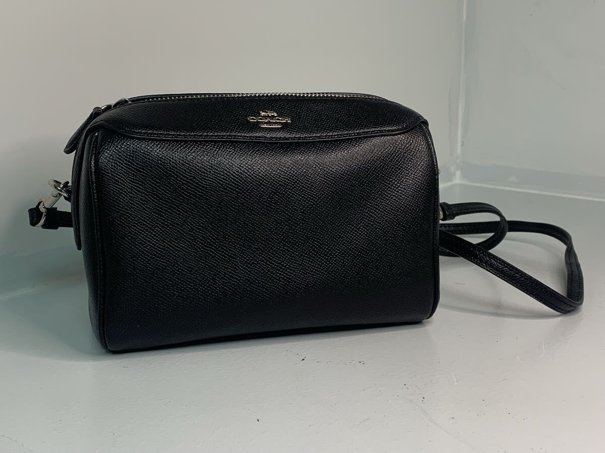 1円スタート 20883 COACH ショルダーバッグ コーチ 斜め掛け 黒 無地 レディース かばん ブラック レディースバッグ 鞄 
