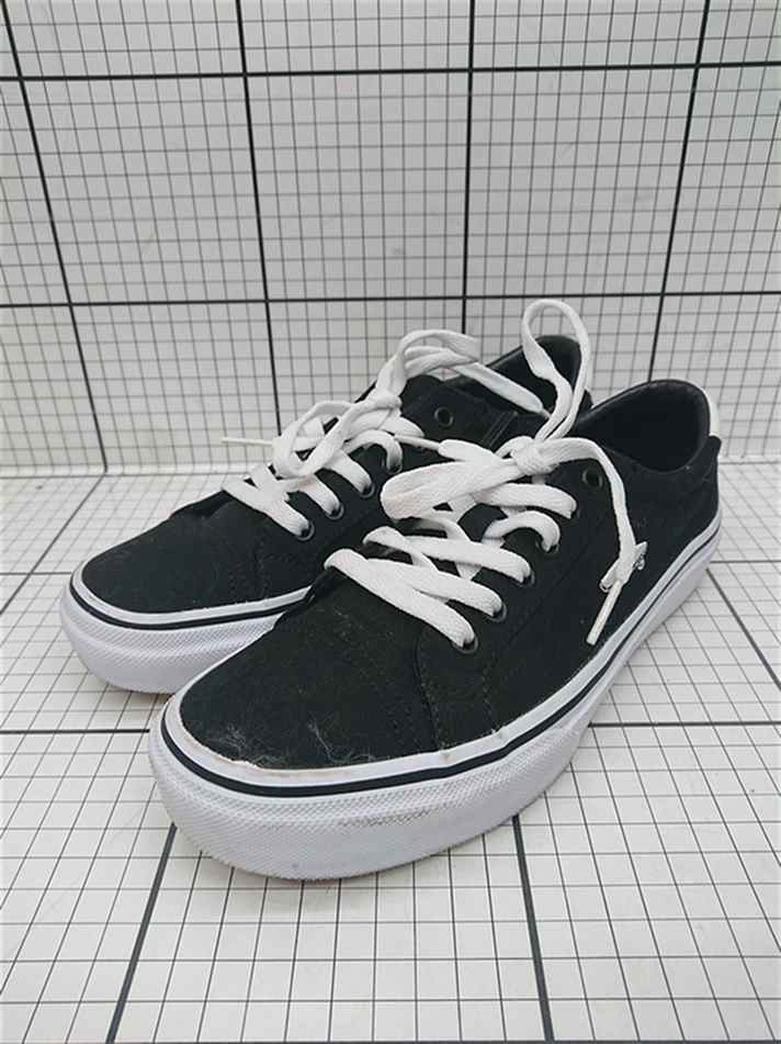 ◇ Θ バンズ VANS スケートボードロゴ ブラック系 ローカットスニーカー レディース E