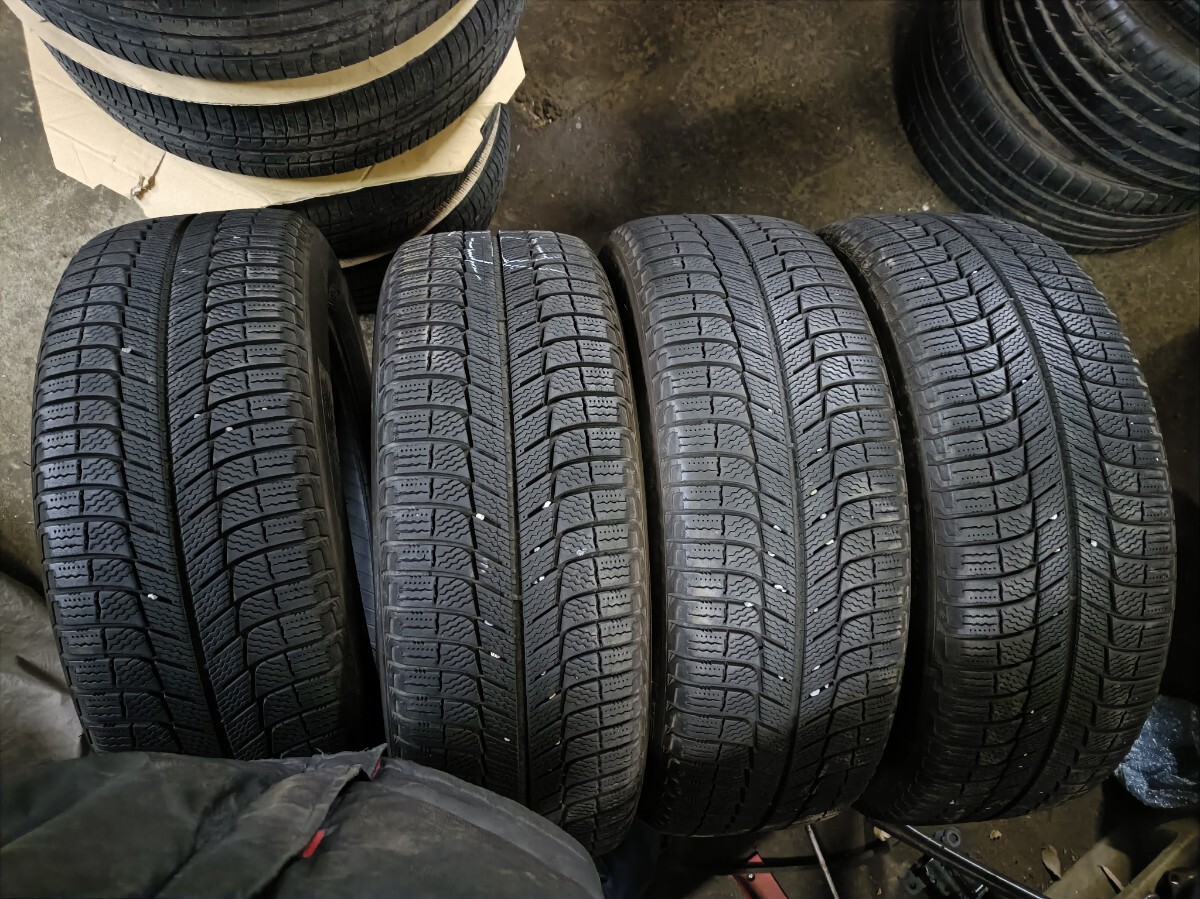 ミシュラン　X-ICE3+　235-60-18 4本セット