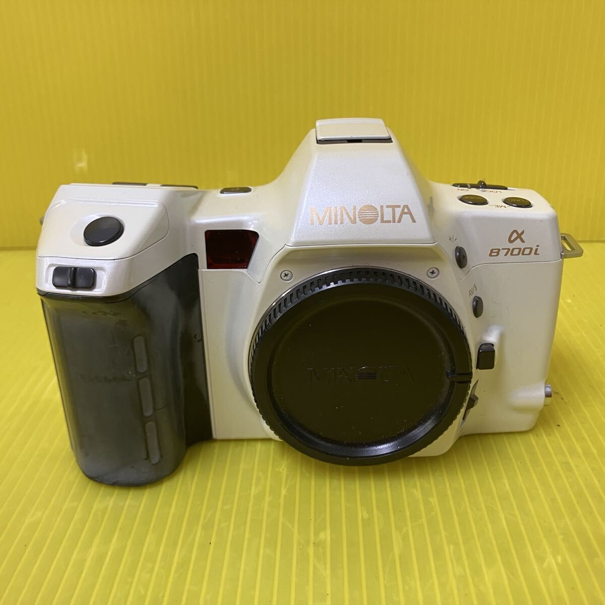 小YA153 MINOLTA a 8700i 22231パールホワイト ミール搭載記念モデル 限定品 ミノルタ フィルムカメラ 一眼レフカメラ 中古
