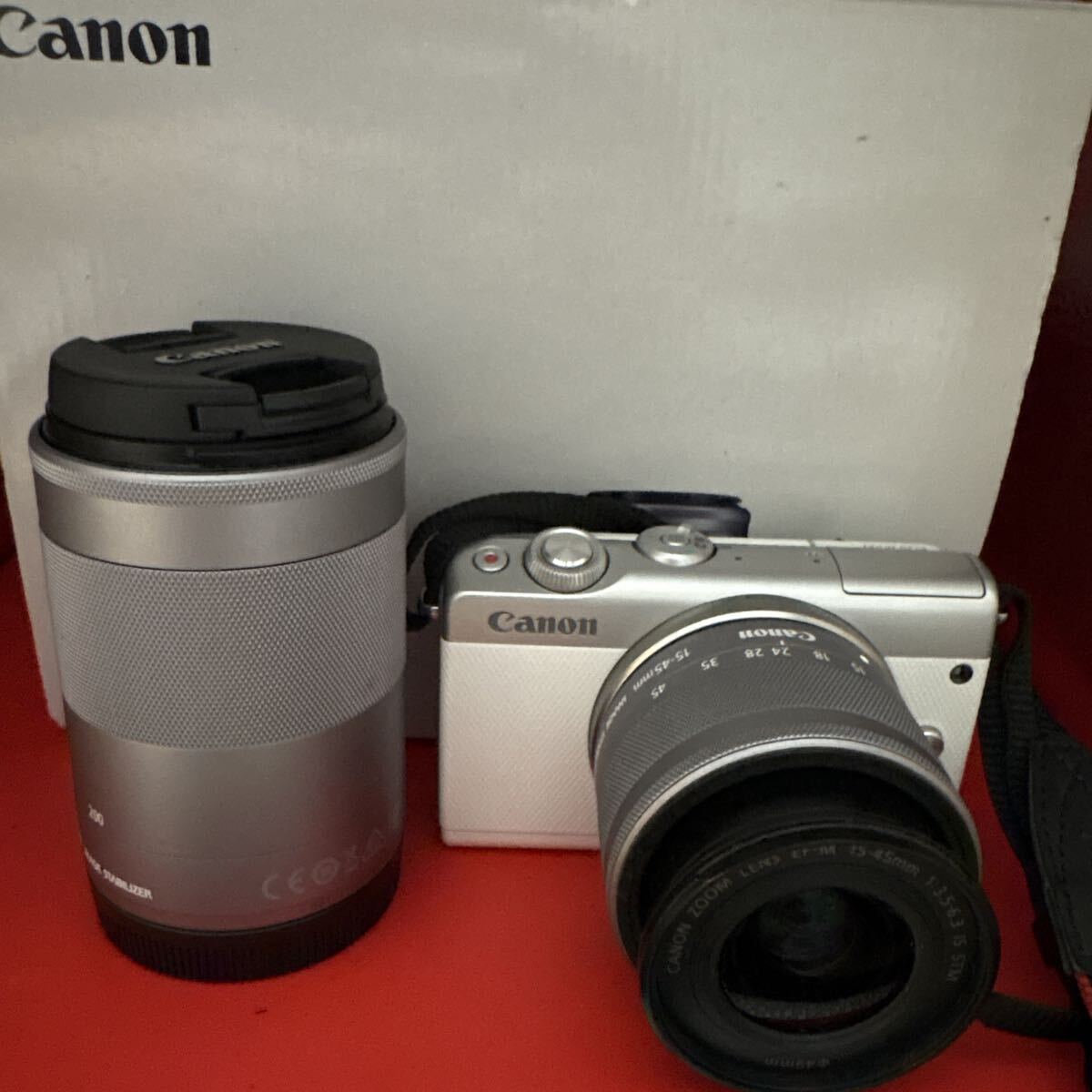 富YA980 Canon EOS M100 / EF-M 15-45mm 1:3.5-6.3 / EF-M 55-200mm 1:4.5-6.3 IS STM ミラーレス一眼カメラ