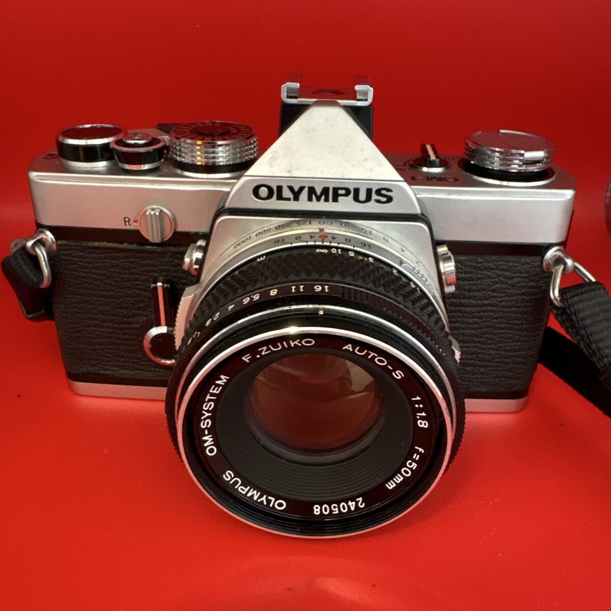 塩YA992 状態良好 OLYMPUS OM-1/ F. ZUIKO AUTO-S 1:1.8 50mm 