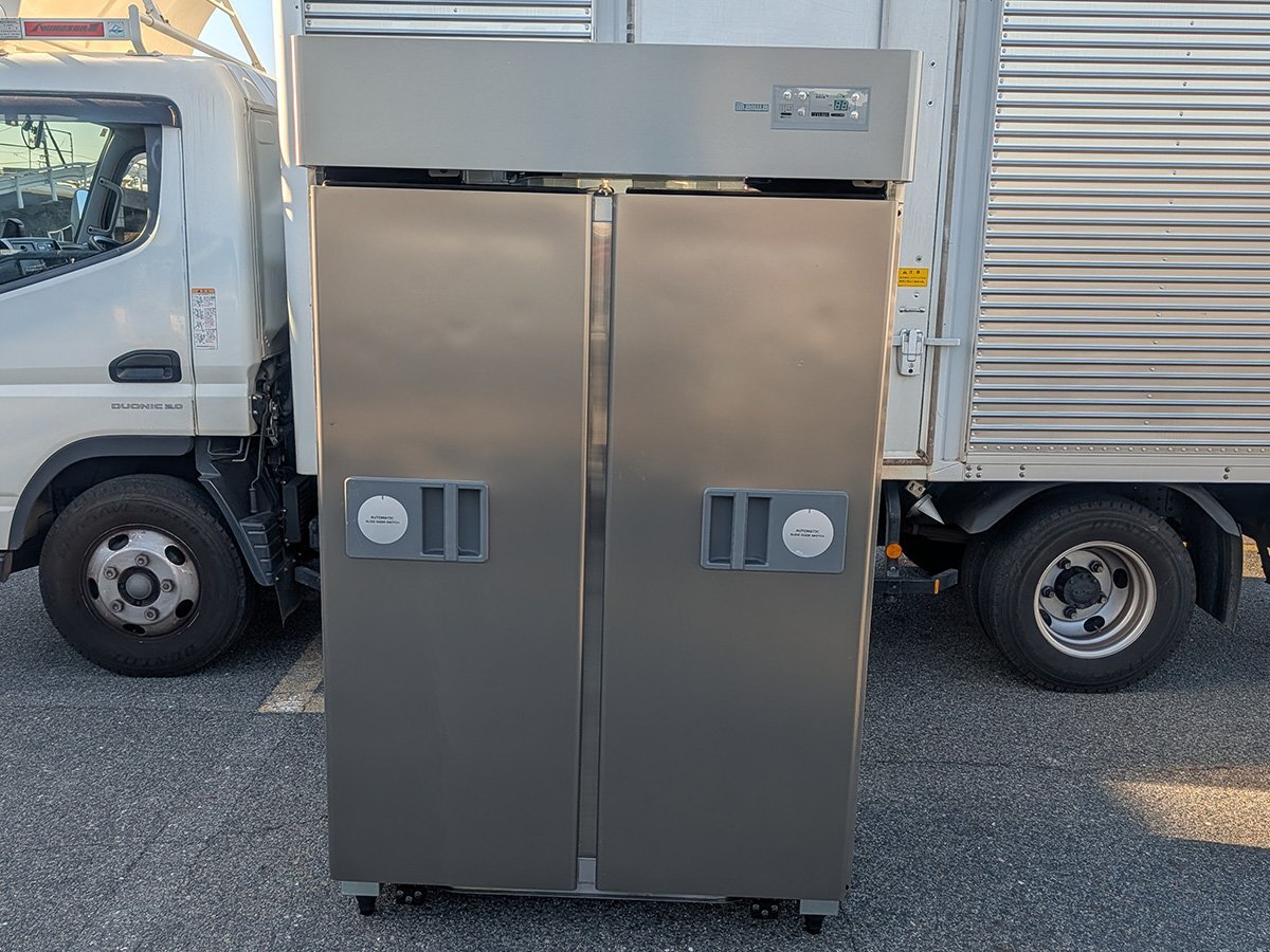 大和冷機 ダイワ スライド扉式縦型冷蔵庫 401CD-SA-EC スライドドア オートくん 100V 2018年製 中古 1200*860*1945 営業所止め