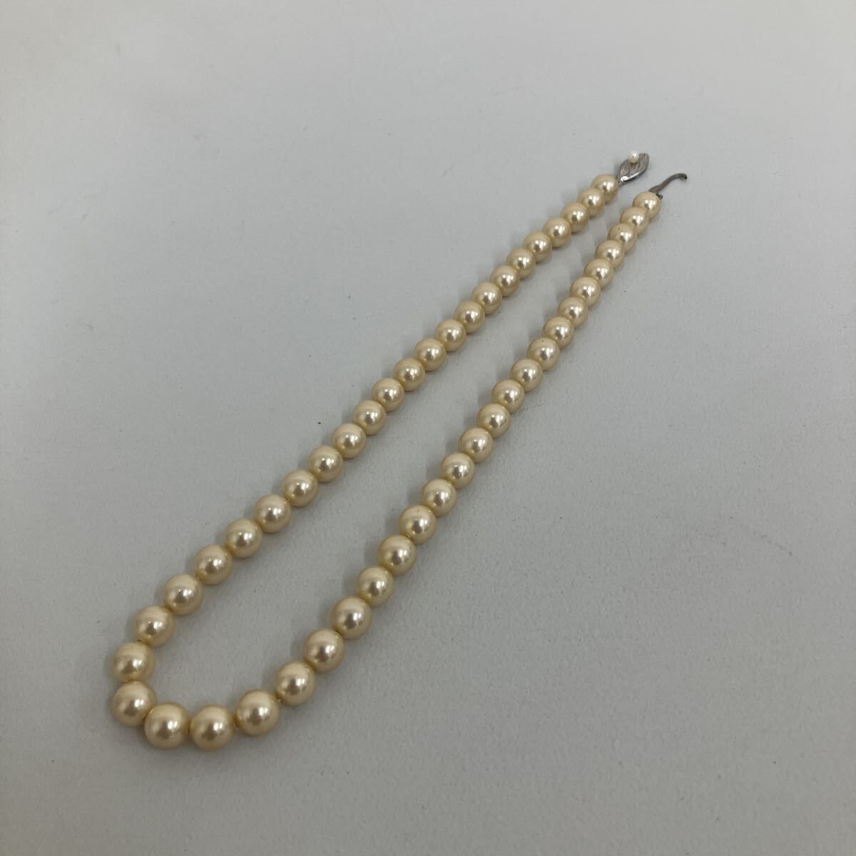 【新771597】 パール？ フェイクパール？ 詳細不明 ネックレス アクセサリー SILVER刻印 千切れあり
