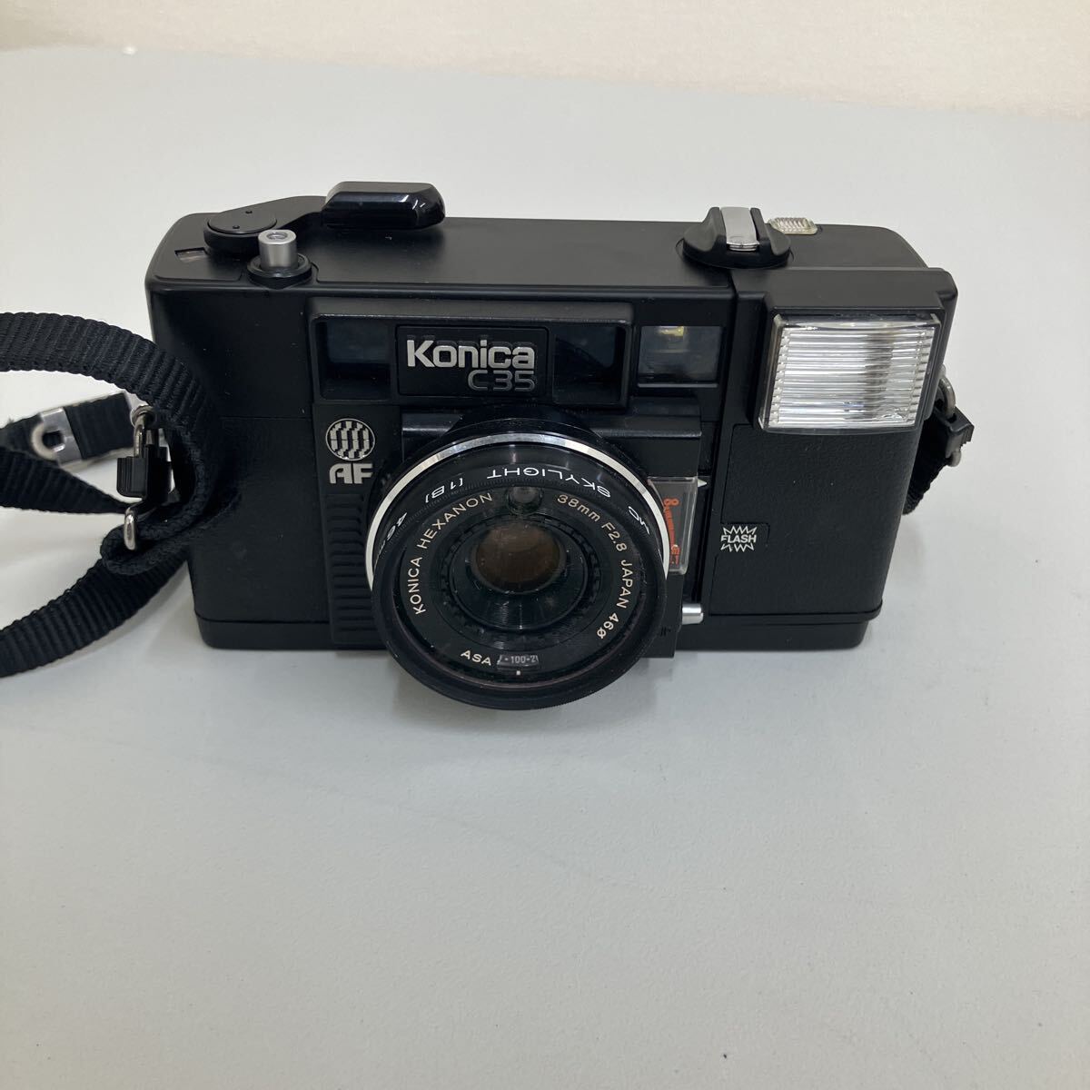 【新771615】 Konica C35 コニカ コンパクトフィルムカメラ