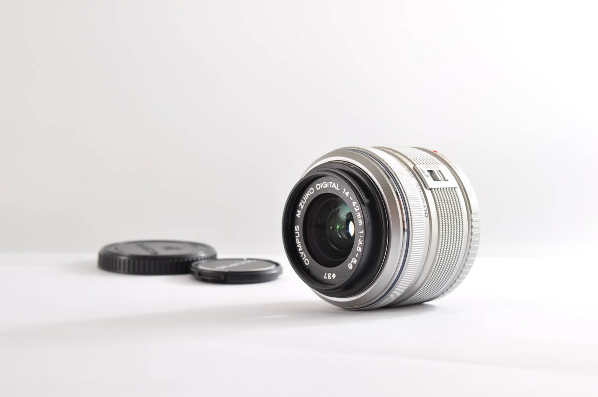 【XB2284B】Olympus M.Zuiko Digital 14-42mm f/3.5-5.6 オリンパス レンズ