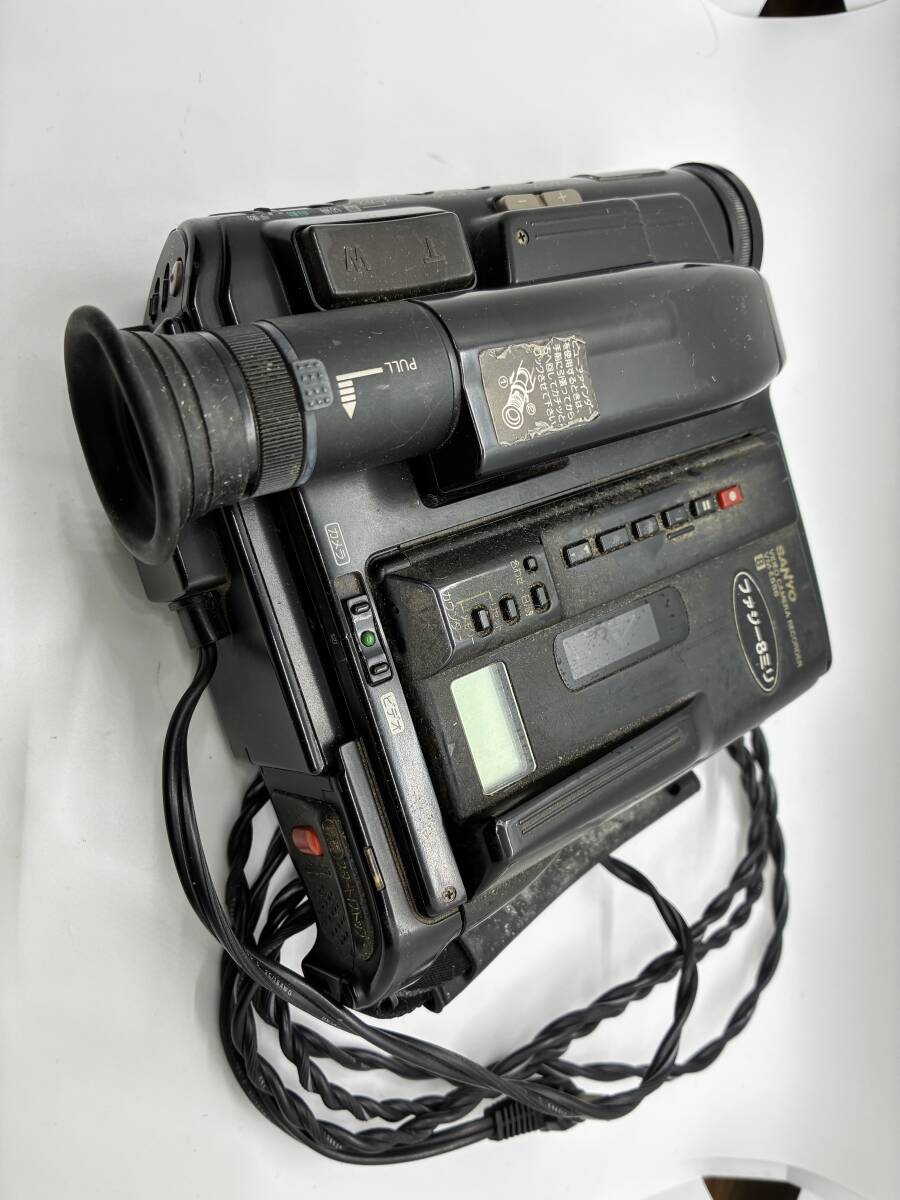 ★訳あり大特価★三洋 SANYO カメラ一体型8ミリビデオ VM-ES88 #235