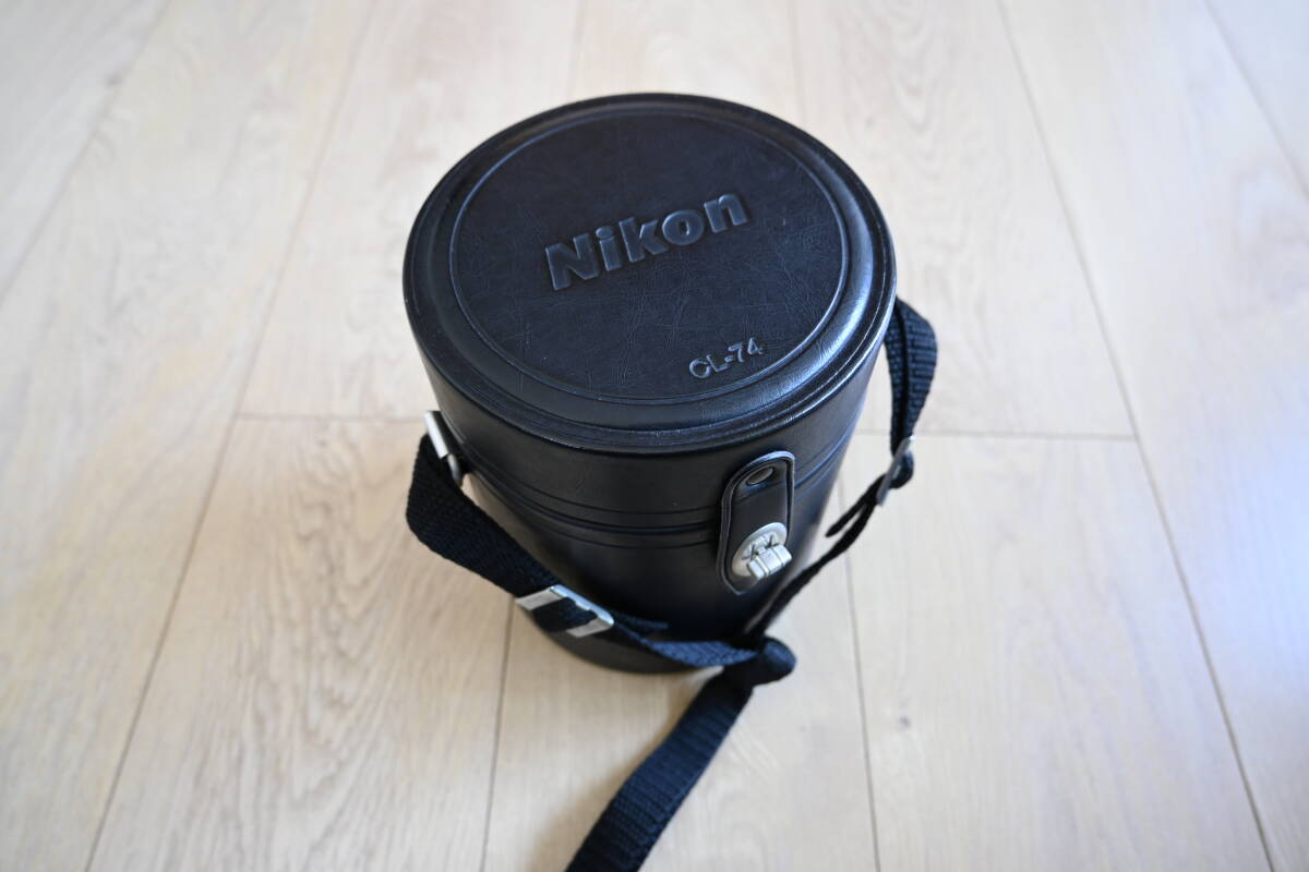 美品★Nikon レンズケース CL-74 ハードケース 純正 ニコン ストラップ付 ★USED品
