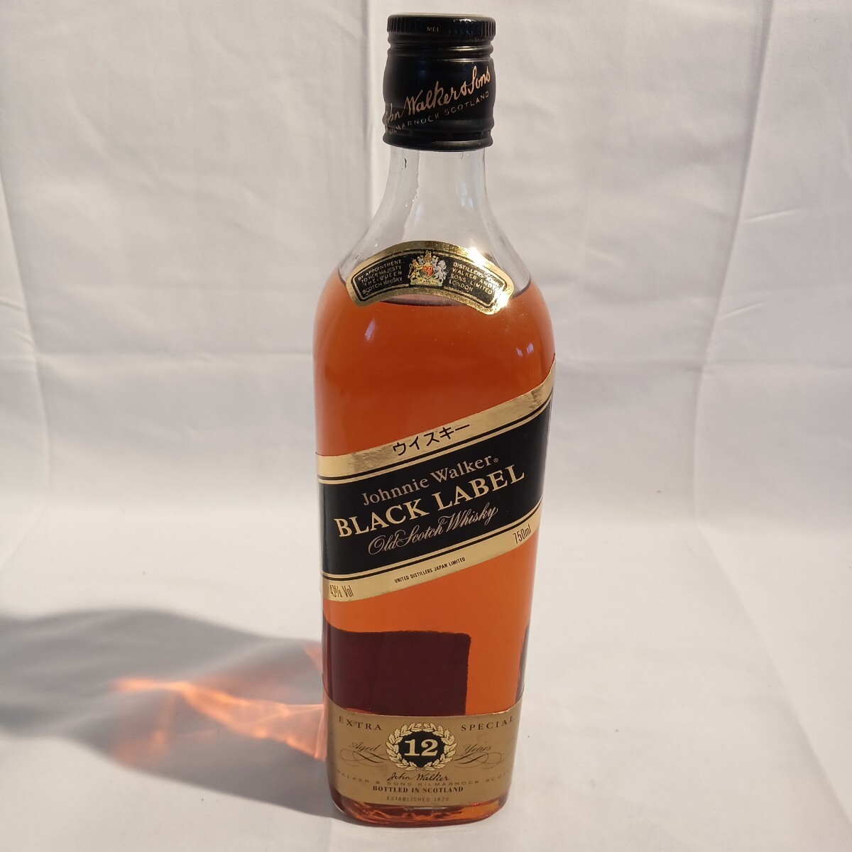 0011(DHG031809)未開栓 750ml 43% JOHNNIE WALKER BLACK LABEL ジョニーウォーカー ブラックラベル ウイスキー