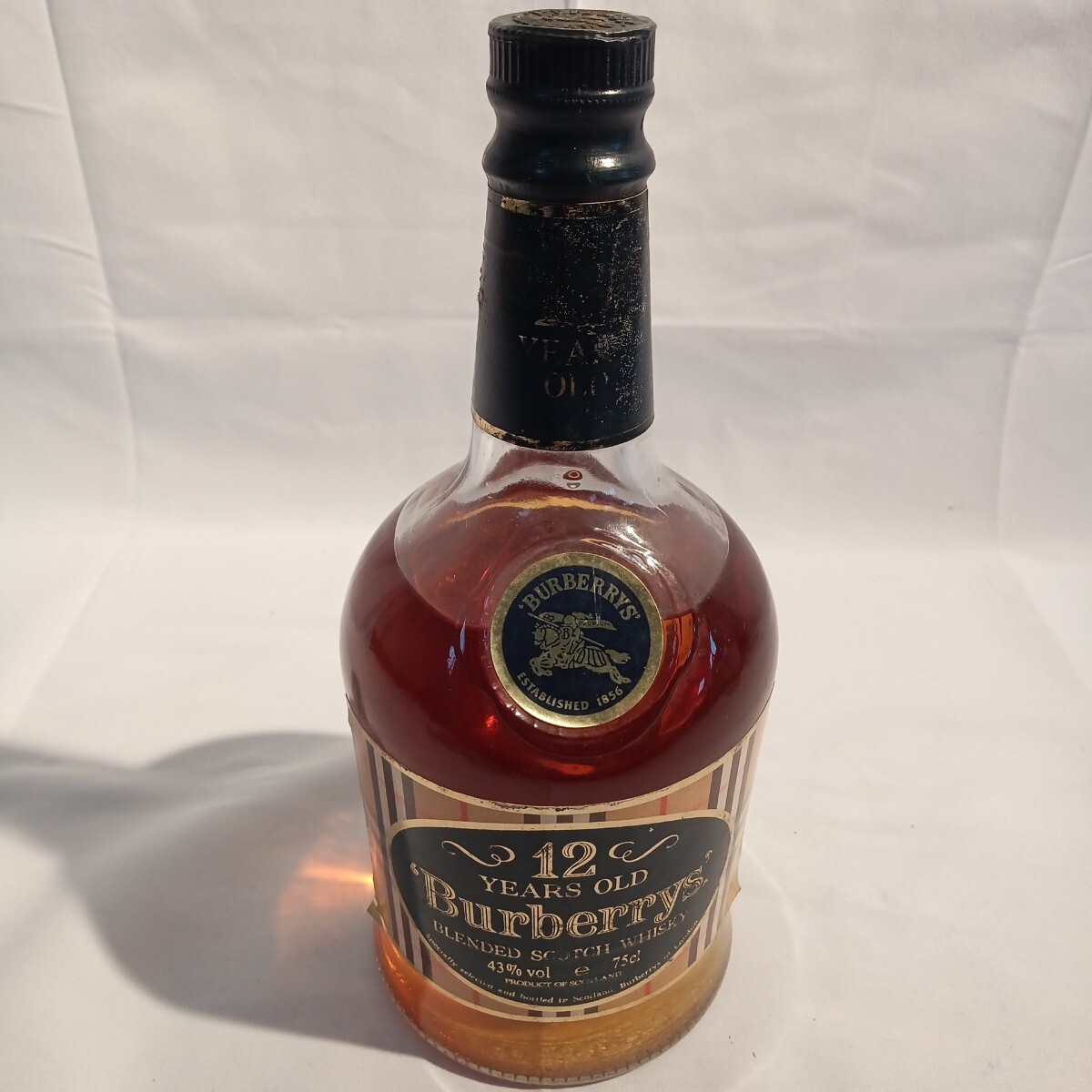 0021(DHG031808)未開栓 750ml 43% Burberrys 12yearsOld バーバリー スコッチウイスキー 古酒 ブレンデッド ウイスキー