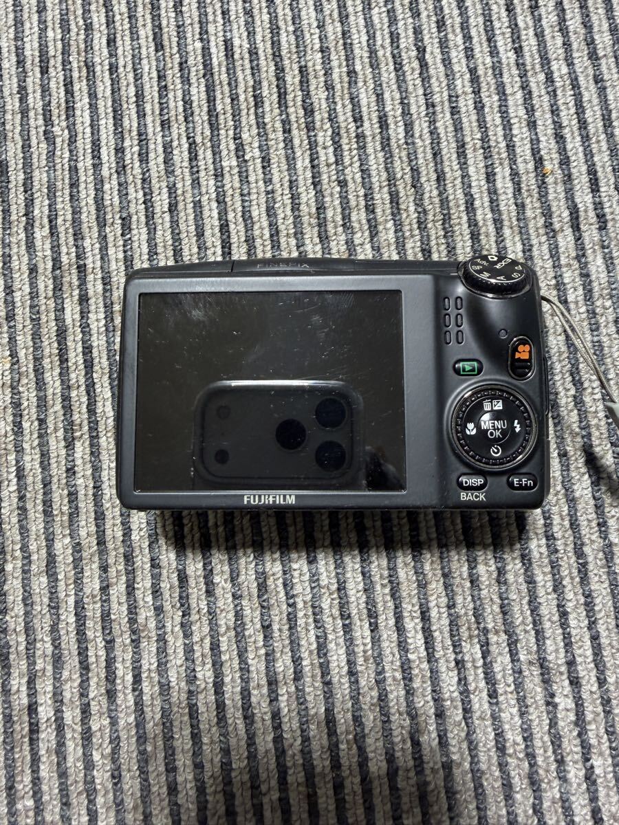 1円～　FUJIFILM　富士フイルム　FinePix F900EXR　20X f=4.6‐92㎜ 1:3.5‐5.3　コンパクト　デジタルカメラ　バッテリー付属　現状品