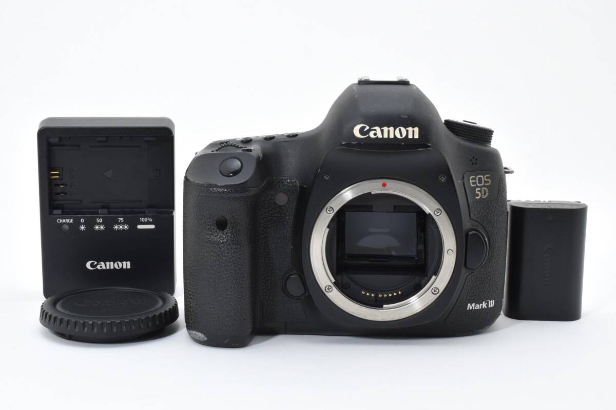 Canon キヤノン EOS 5D Mark III ボディ デジタル一眼レフカメラ フルサイズ 高画質 (5396)