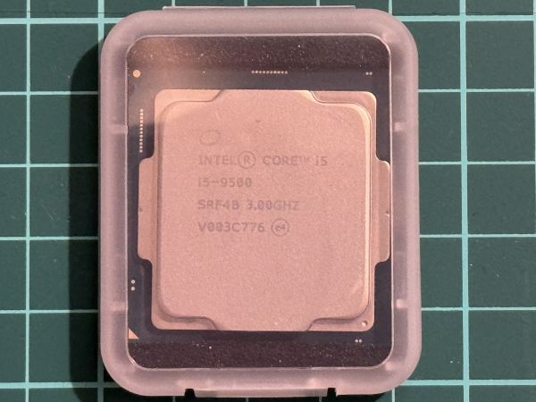 Intel Core i5 - 9500