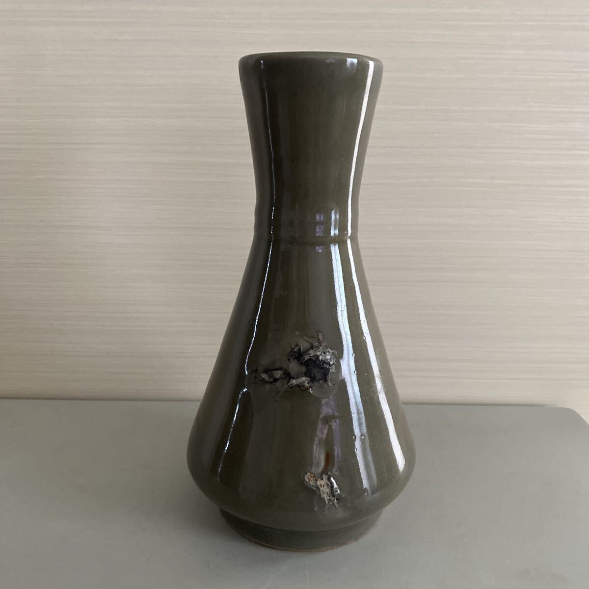 朝鮮古美術 高麗青磁 壺 壷 花器 花瓶 花入 骨董品 古美術品 時代 朝鮮 韓国 李朝 時代 時代物 中国古玩 古美術 民藝 高さ23cm【39】