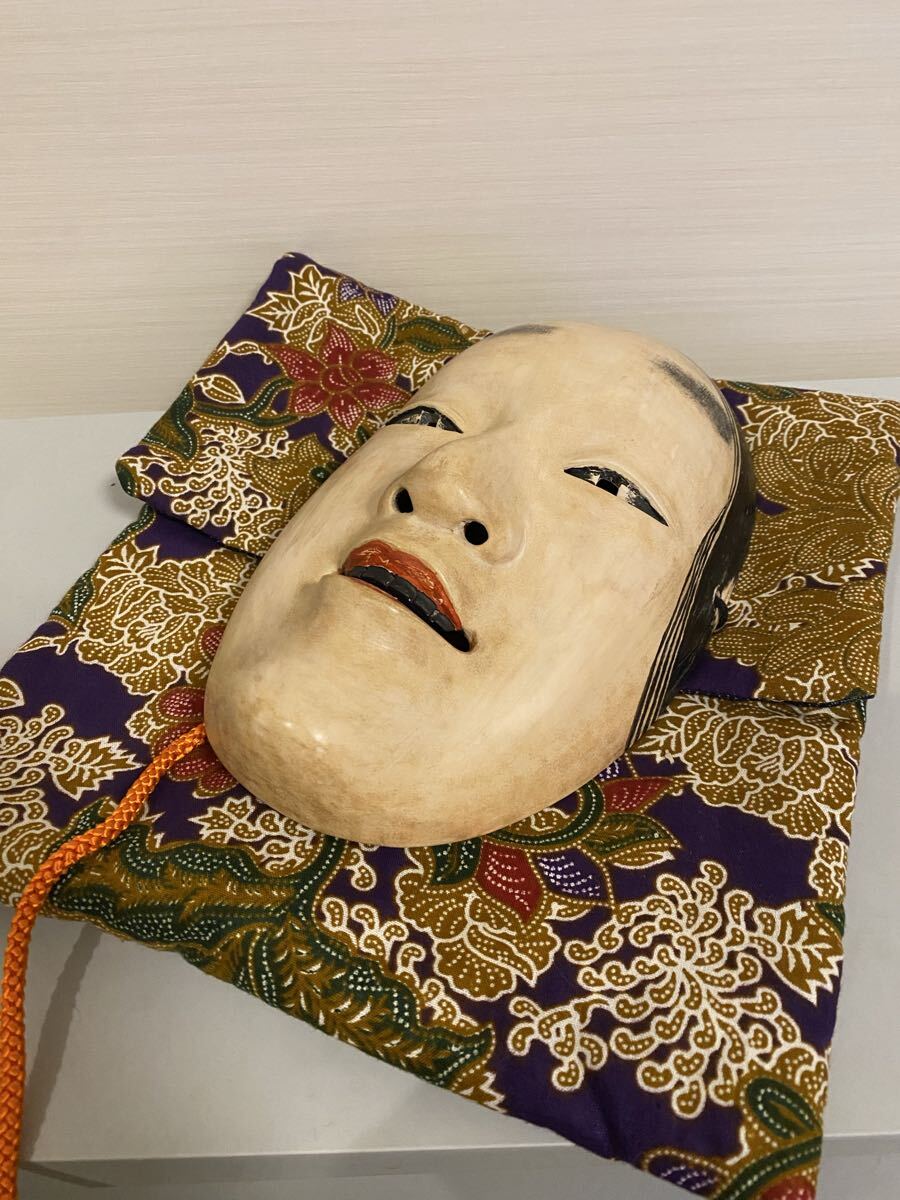 時代 彩色 木彫 能面 孫次郎 女面 在銘/美臣 作家 歌舞伎 狂言 能 邪楽 面袋 細密彫刻 骨董品 古美術品 日本美術 面 魔除 縁起物【316④】