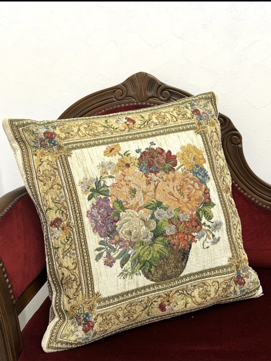 ベルギー製 ゴブラン織り（ベージュ） クッション 中材セット 48×48cm 花柄 上品