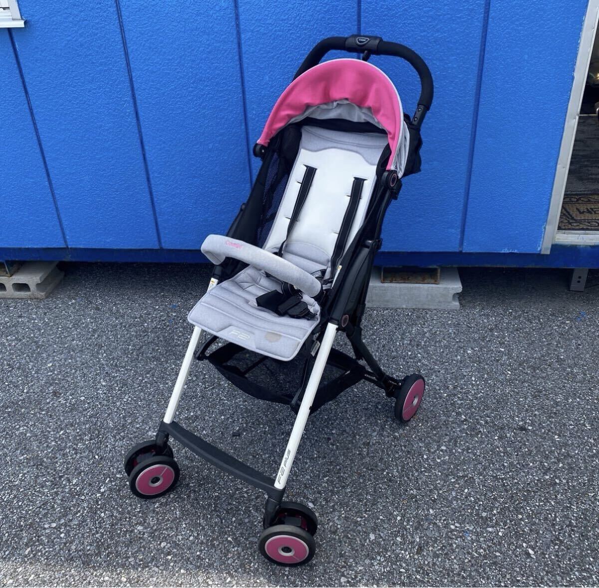 combi コンビ A型ベビーカー F2plus AJ パッシ ヨンピンク 中古品