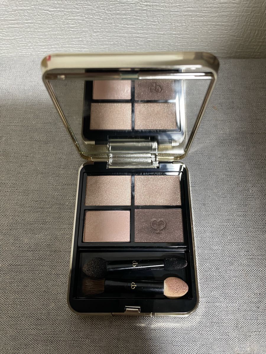 新同即決　 クレドポーボーテ オンブルクルールクアドリ　1 アイシャドウ アイカラー