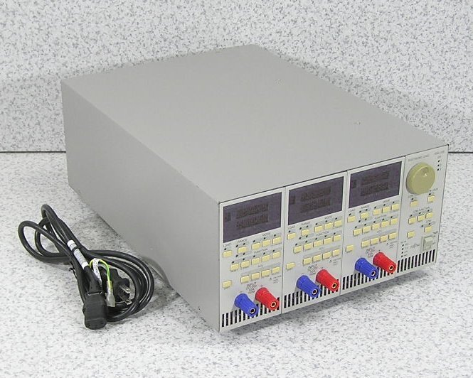■♪ FUJITSU DENSO/富士通電装 3CH ELECTRONIC LOAD/電子負荷装置 EML-03B 現状品