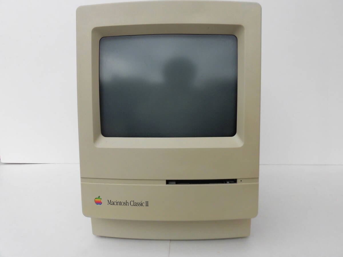  M4150 Apple Macintosh ClassicⅡ (HD容量105MB)