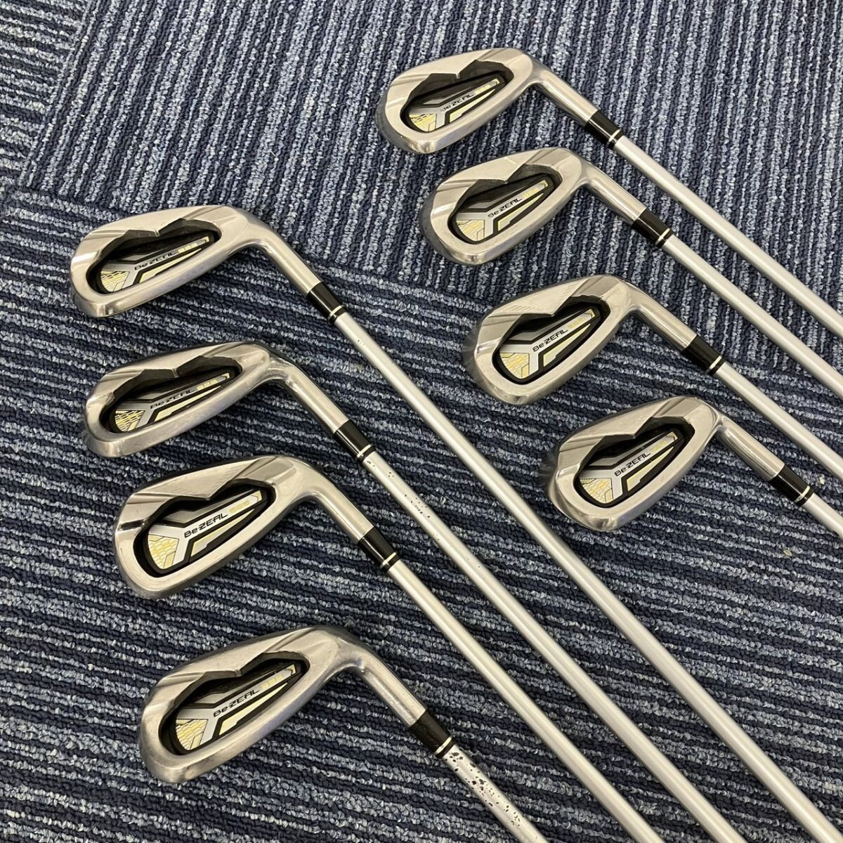 N101-NG18-127 ゴルフクラブ 本間ゴルフ HONMA GOLF アイアンセット まとめ8点 Be ZEAL ビジール 525 メンズ 右利き用 NA