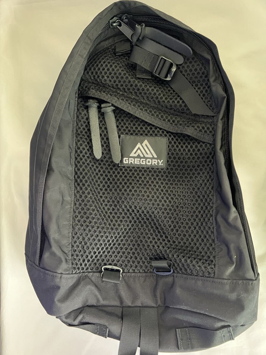 美品　GREGORY ブラックメッシュ　デイパック 26L