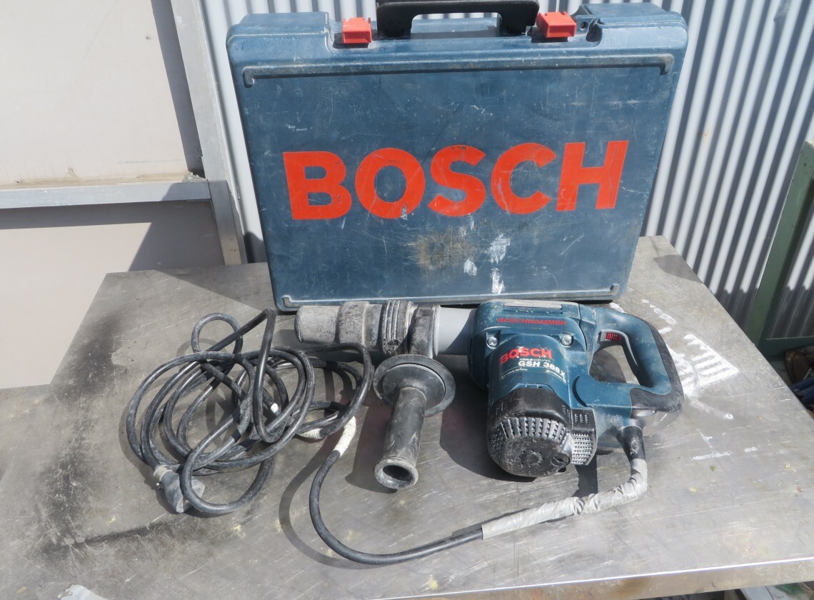 X-864■BOSCH 六角軸　破つりハンマー GSH 388X　ケース付　　中古　現状渡し　通電可