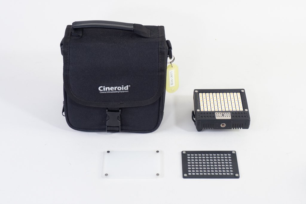シネロイド LED Light Cineroid L10C-VC No.3　 ジャンク品扱い　26022512