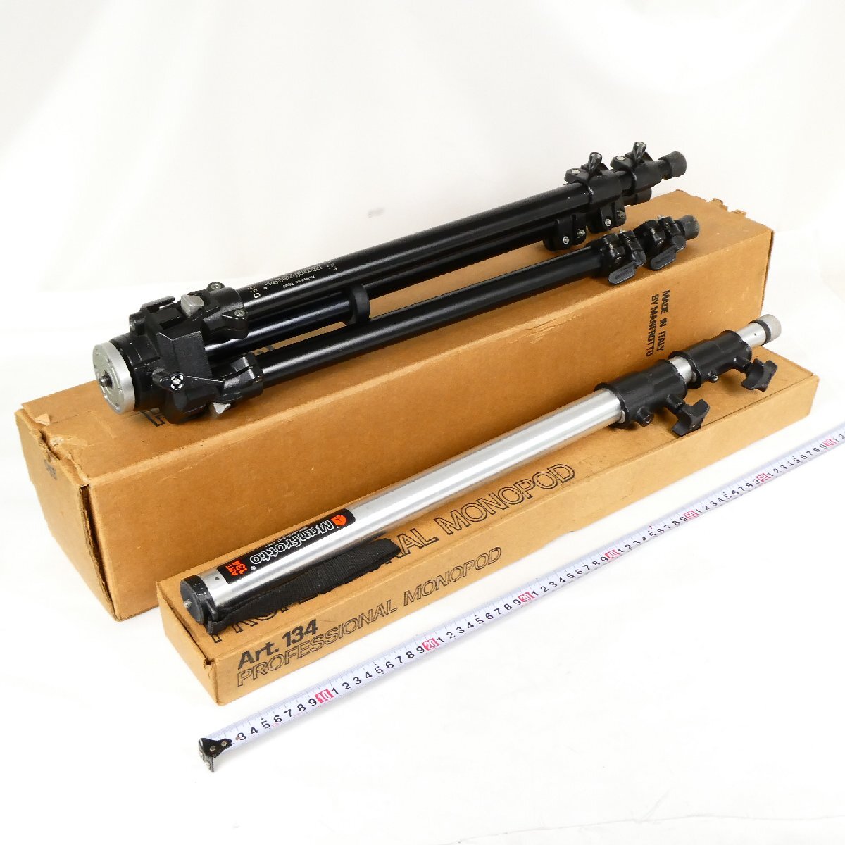 三脚等 2点セット マンフロット Manfrotto 三脚 055 ブラック アルミ・一脚 134 カメラ アクセサリー パーツ 中古■CC043s■