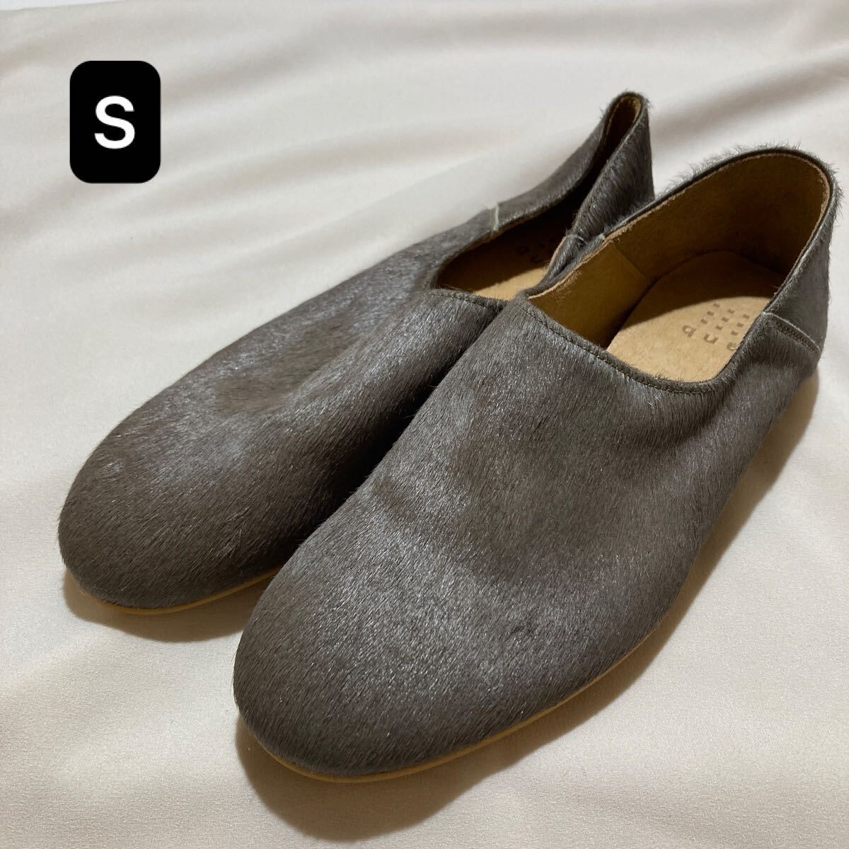 111 靴 que スリッポン フラットパンプス ラウンドトゥ 革 レザー グレー グレージュ サイズS アウトソール長約25cm