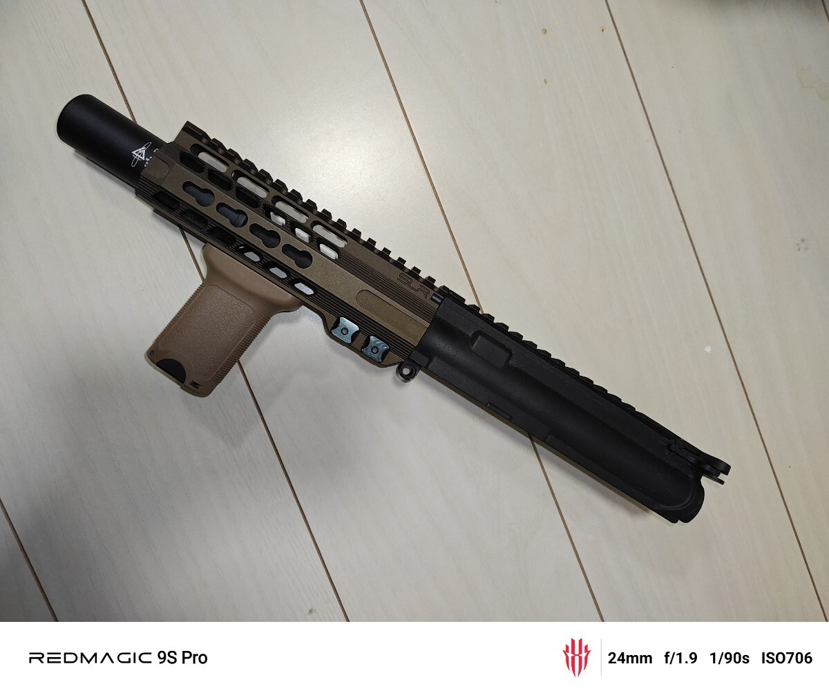 VFC　電動ガン　M4アッパー