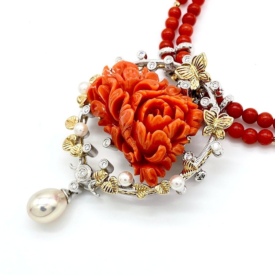 g21719　K18YG/WG　サンゴ28.40ct　D0.17ct　パール7.4mm　トップ19.1g　ネックレス　USED　美品　総重量36.5g　48.5-67.5cm