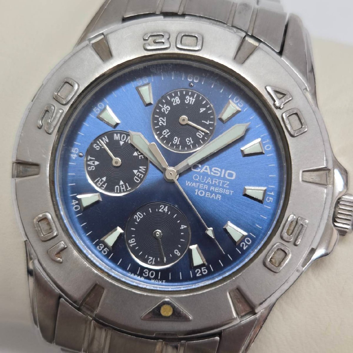 CASIO カシオ MTD-1047 クォーツ クロノグラフ ブルー文字盤 稼動品 メンズ 腕時計