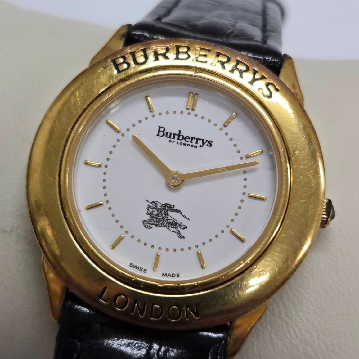 Burberrys バーバリーズ クォーツ 4200AG 稼動品 ゴールドカラー メンズ 腕時計 アンティーク