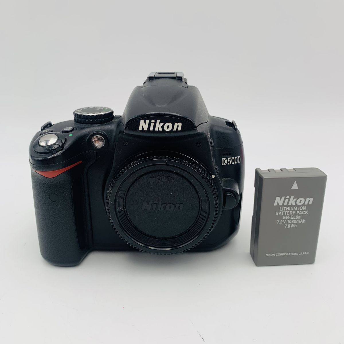 【シャッター動作OK】Nikon デジタル一眼レフカメラ D5000 ボディ バッテリー付き 現状品 1円スタート #260356