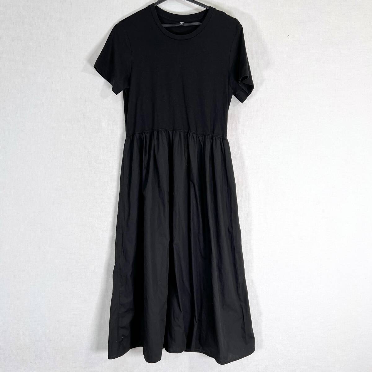 【UNIQLO】ユニクロ コンビネーションフレアワンピース（半袖）ブラック ウエスト切替 異素材 女性用 黒 レディース Mサイズ【c065】