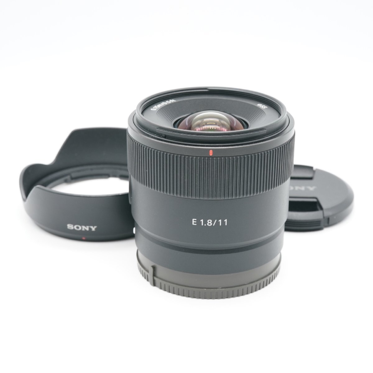 新品級 SONY ソニー E 11mm F1.8 SEL11F18 あると嬉しい純正フード付！