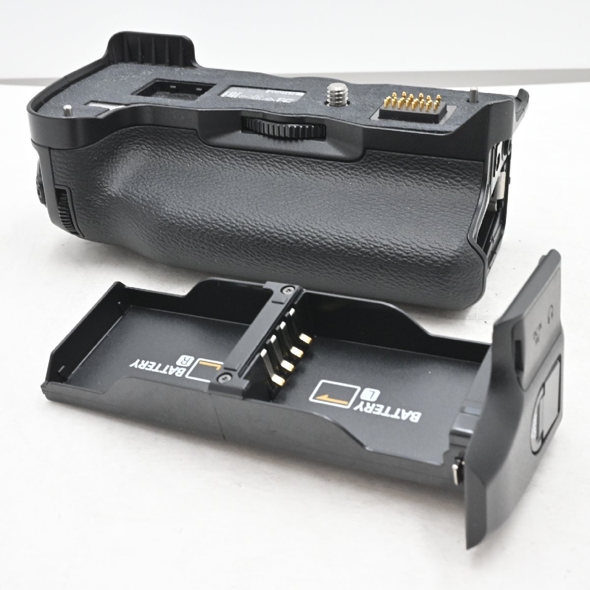 富士フイルム(FUJIFILM) X-H1用縦位置バッテリーグリップ VPB-XH1