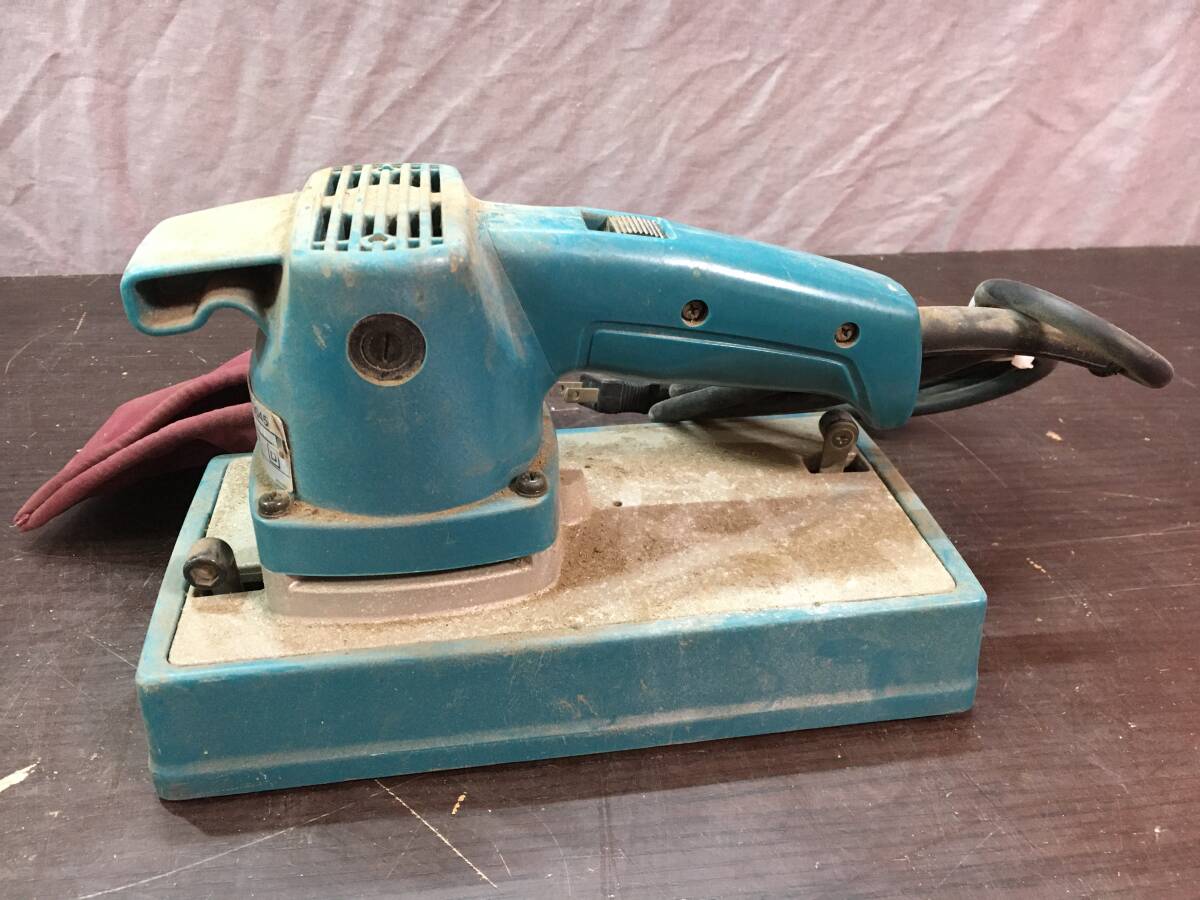 【3561】 マキタ makita 仕上 サンダ 9045N サンダー 電動工具 【中古品】