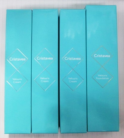 B■未使用■Cristavea Velouris クリスタヴィア ヴェローリス クリーム 22g 3個 / ファンデーション 20g 1個　合計4個セット ■