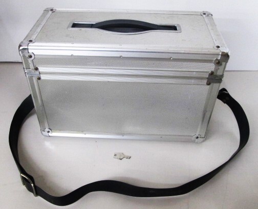 B■中古■日本プロフォート メタリックケース■